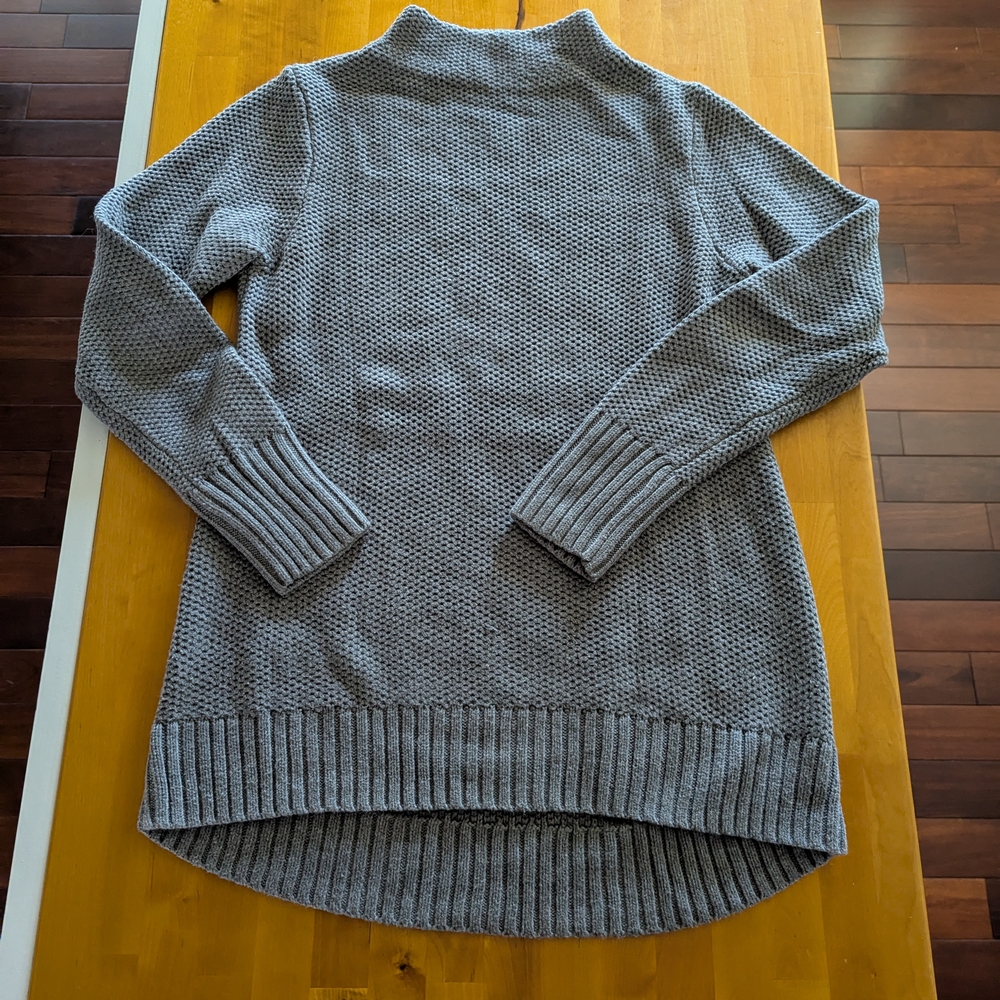 Duluth Trading Co Women's XS Gray Tunic Length Long Sleeve Gray Knit Sweater 🩶